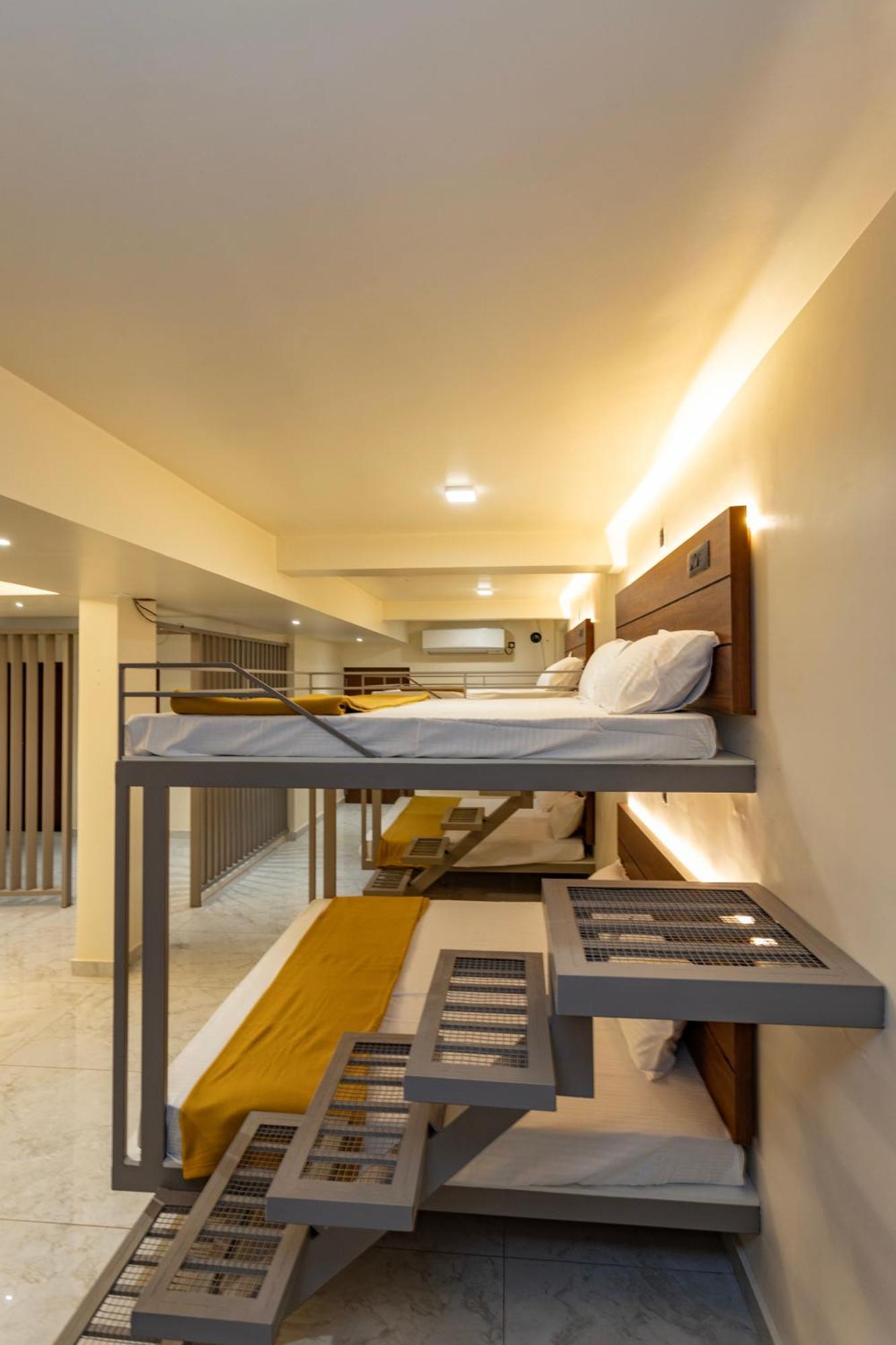 Uphills Boutique Hotel Kallar Vattiyar Exterior photo