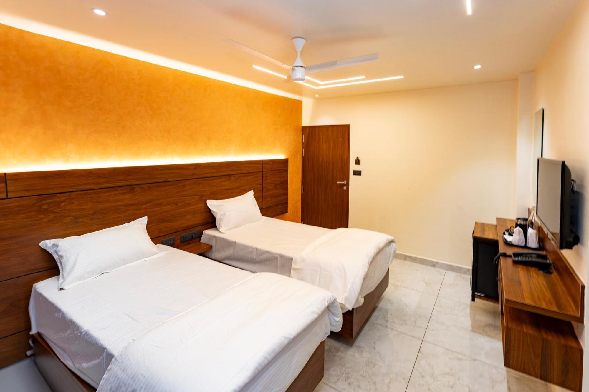 Uphills Boutique Hotel Kallar Vattiyar Exterior photo